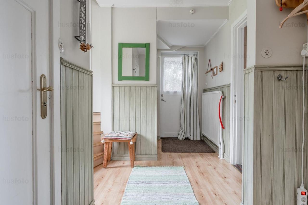 Fjaellnaera Stuga Med Laengdspar & Sjoe I Naerheten Vemhån Extérieur photo